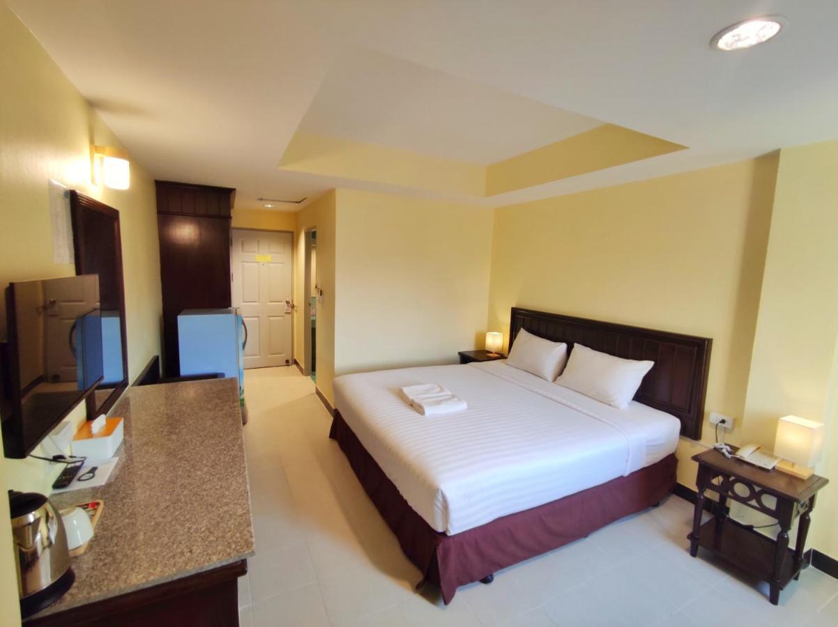 The Chanthong Residence And Hotel Pattaya Extérieur photo