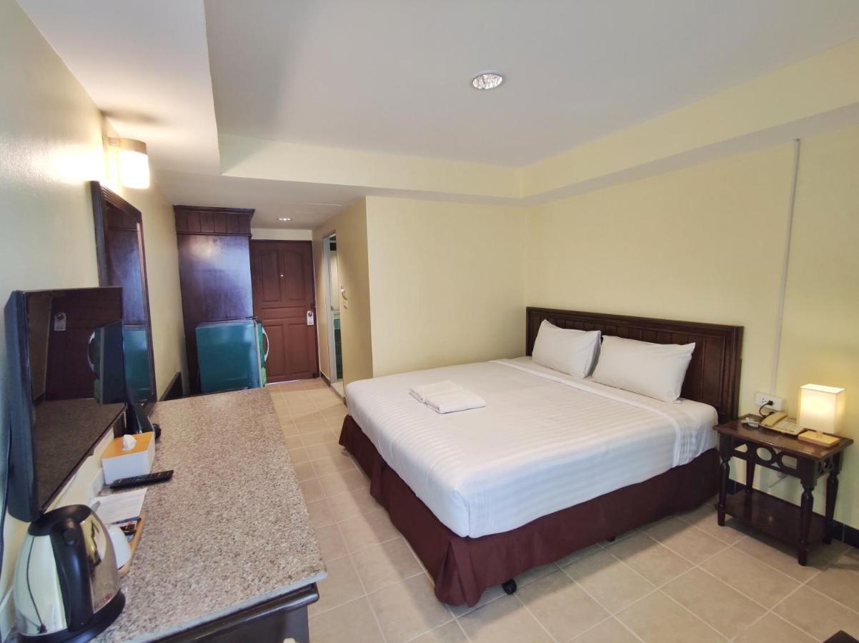 The Chanthong Residence And Hotel Pattaya Extérieur photo
