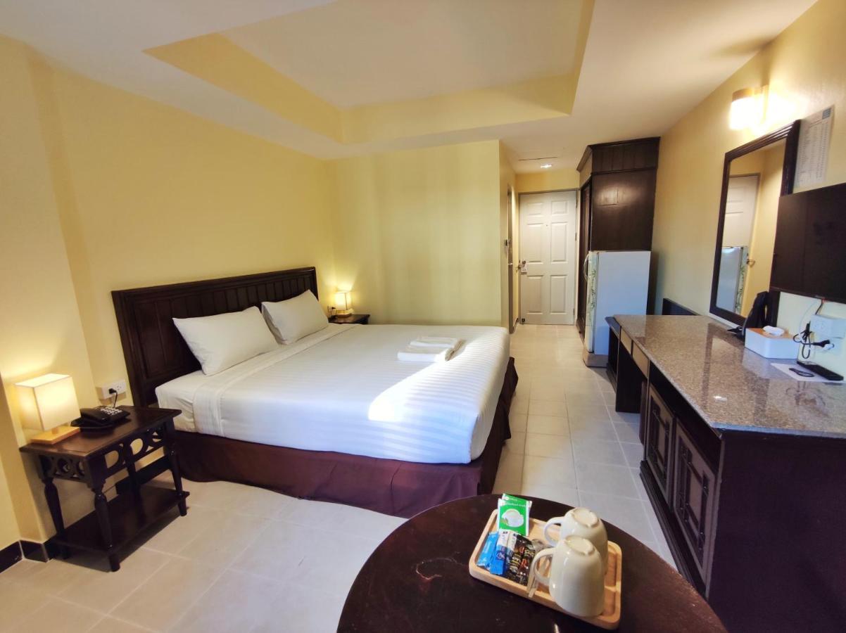 The Chanthong Residence And Hotel Pattaya Extérieur photo